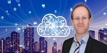 Software Architecture & Design of Modern Large Scale Systems thumbnail