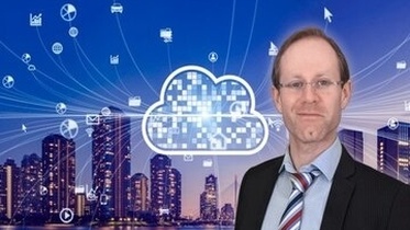 Software Architecture & Design of Modern Large Scale Systems
